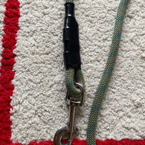 Heavy Duty SF Made Dog Leash - Picture 2 of 2